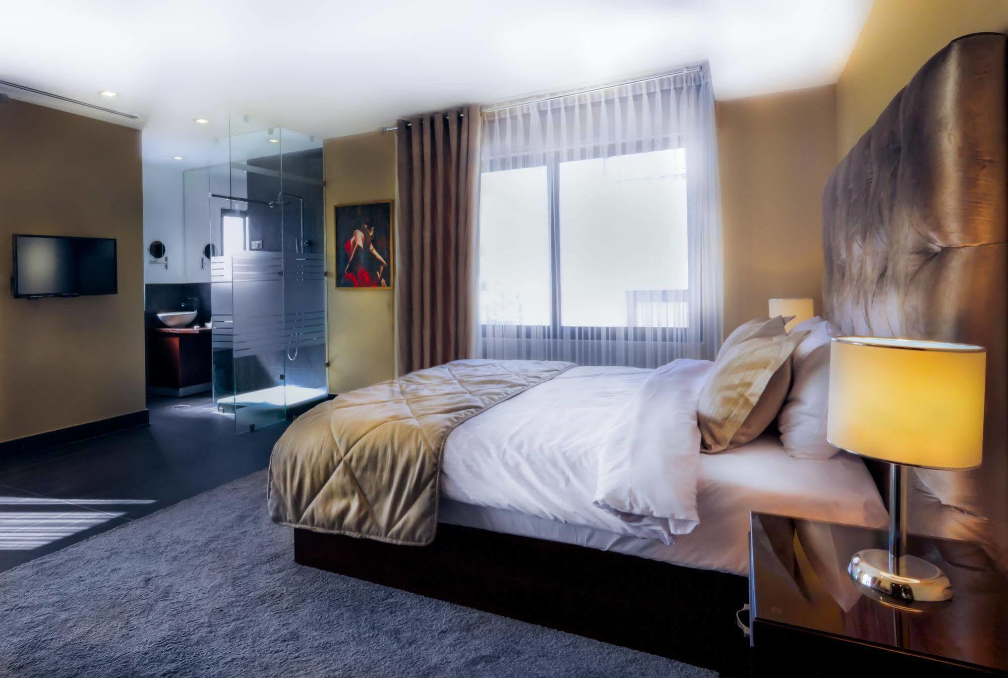 Nadine Hotel Suites 암만 외부 사진