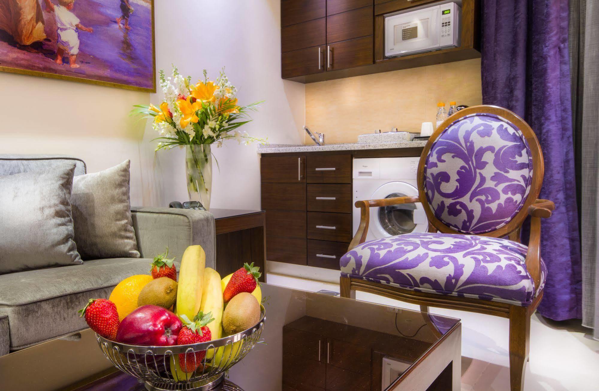 Nadine Hotel Suites 암만 외부 사진